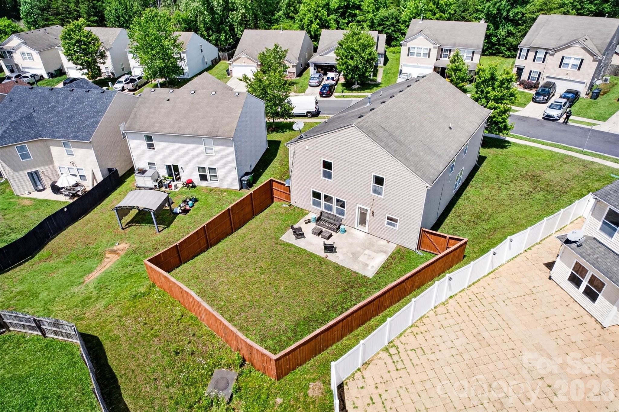 1533 Bray Drive — Charlotte