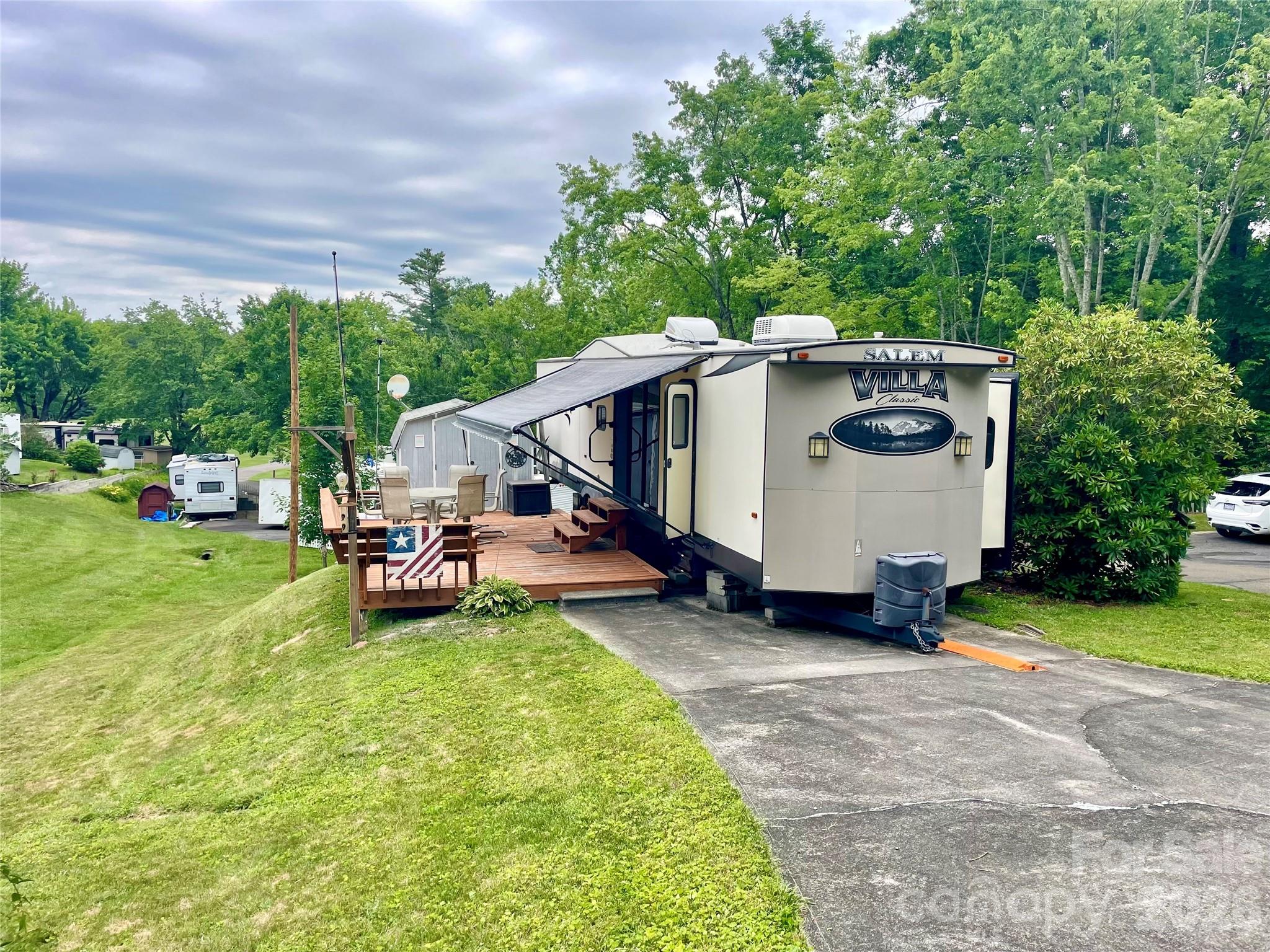 226 Saddle Ridge Drive — Ennice