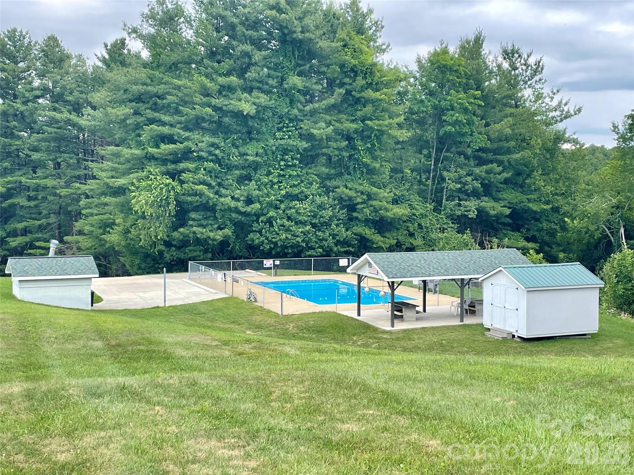 226 Saddle Ridge Drive — Ennice