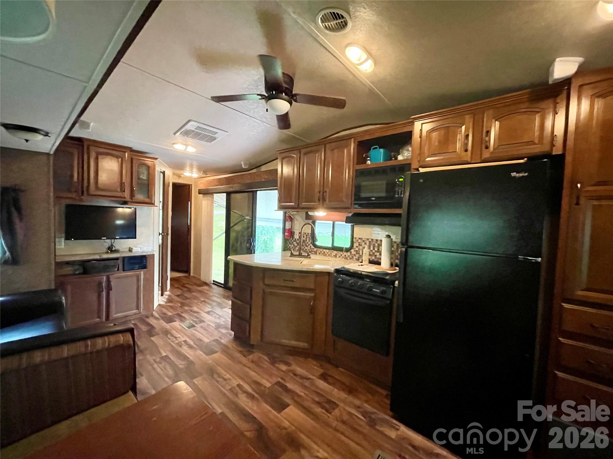 226 Saddle Ridge Drive — Ennice