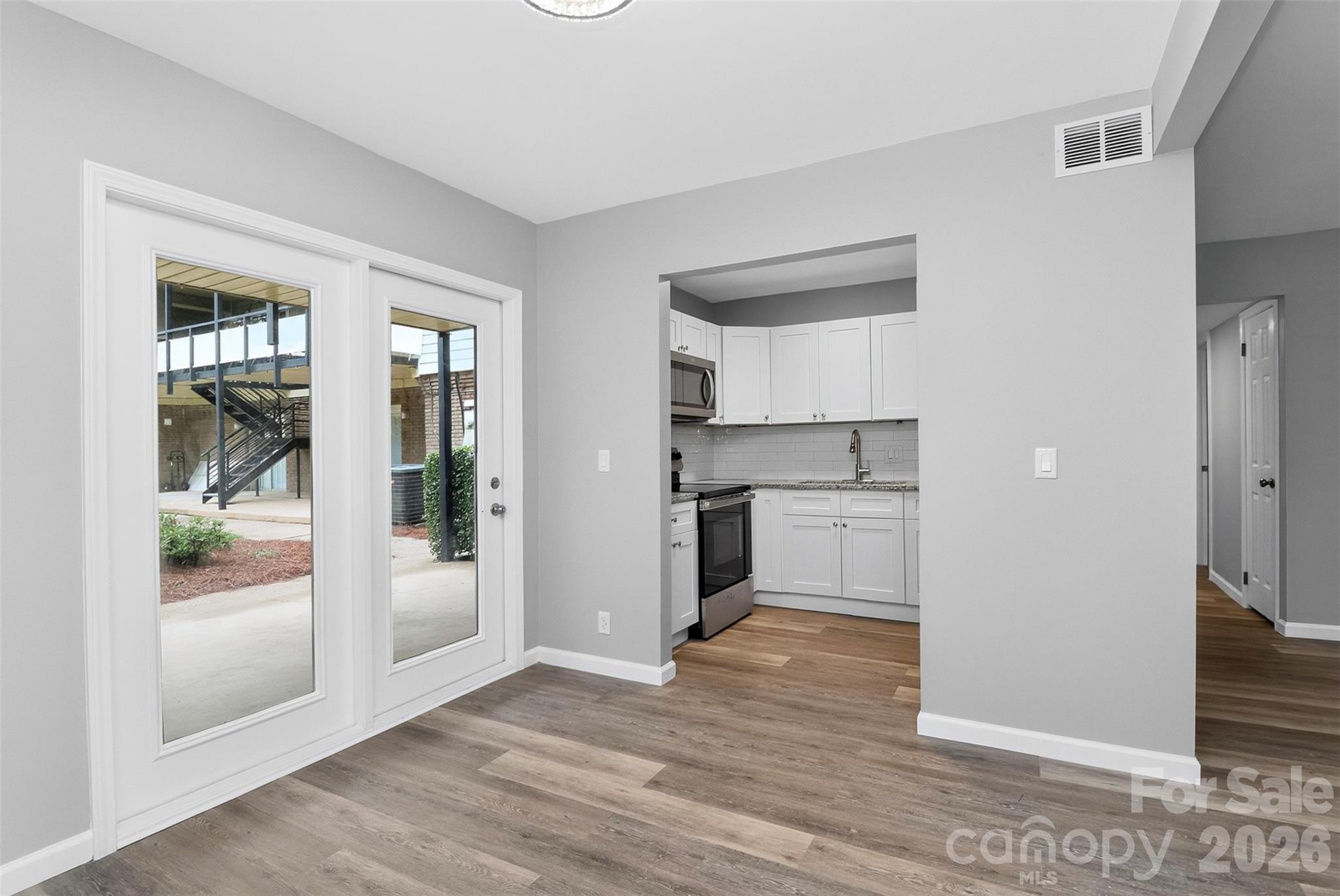 2610 Park Road #E — Charlotte