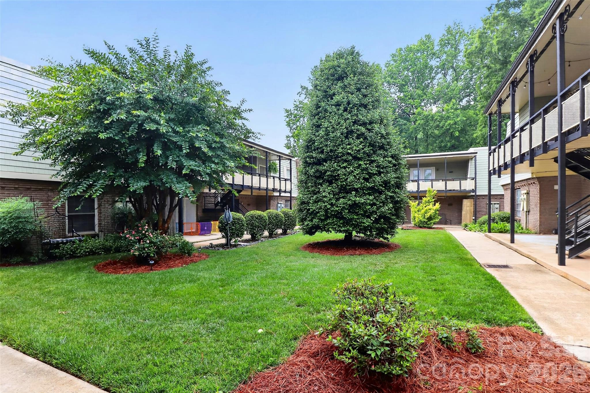 2610 Park Road #E — Charlotte