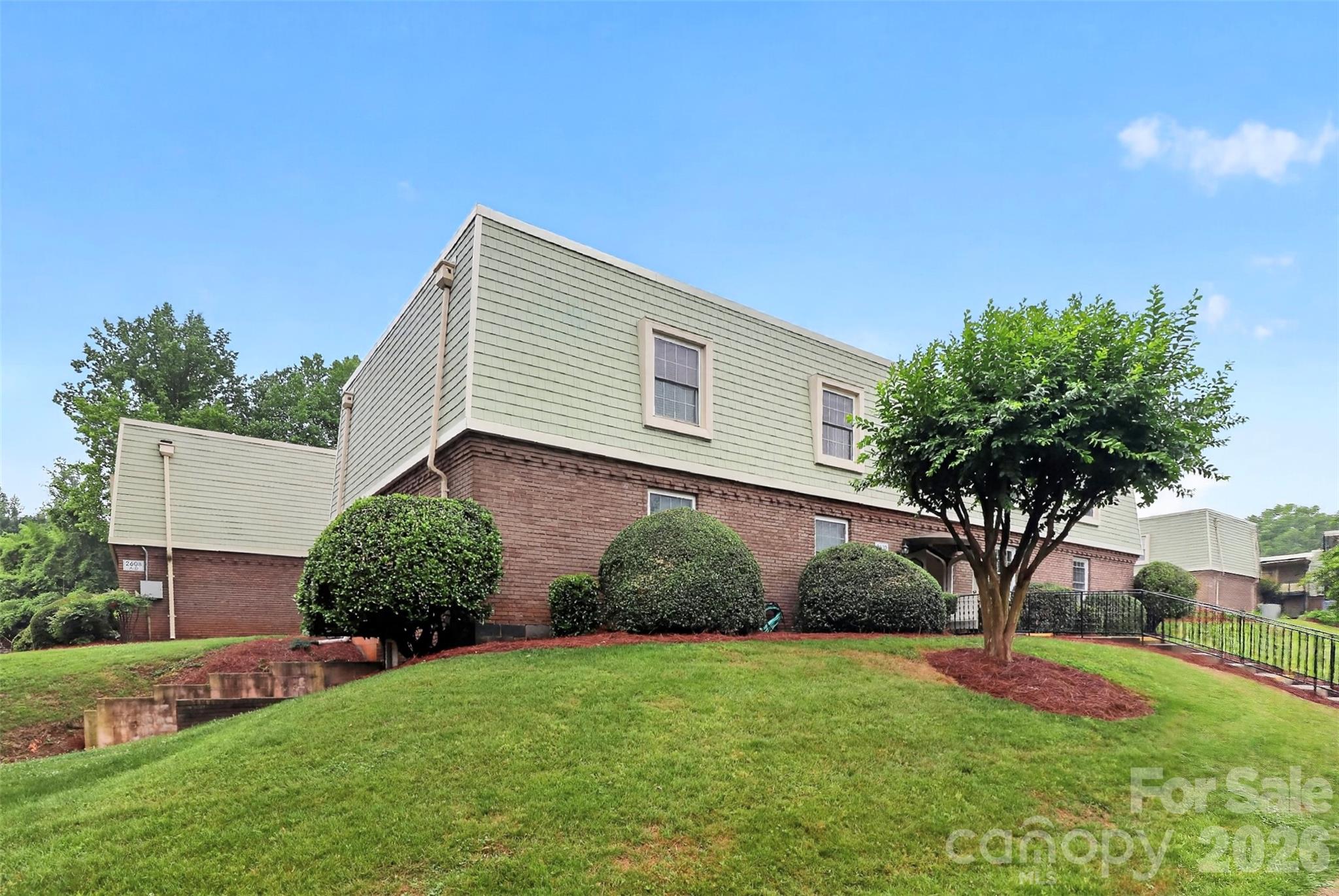 2610 Park Road #E — Charlotte