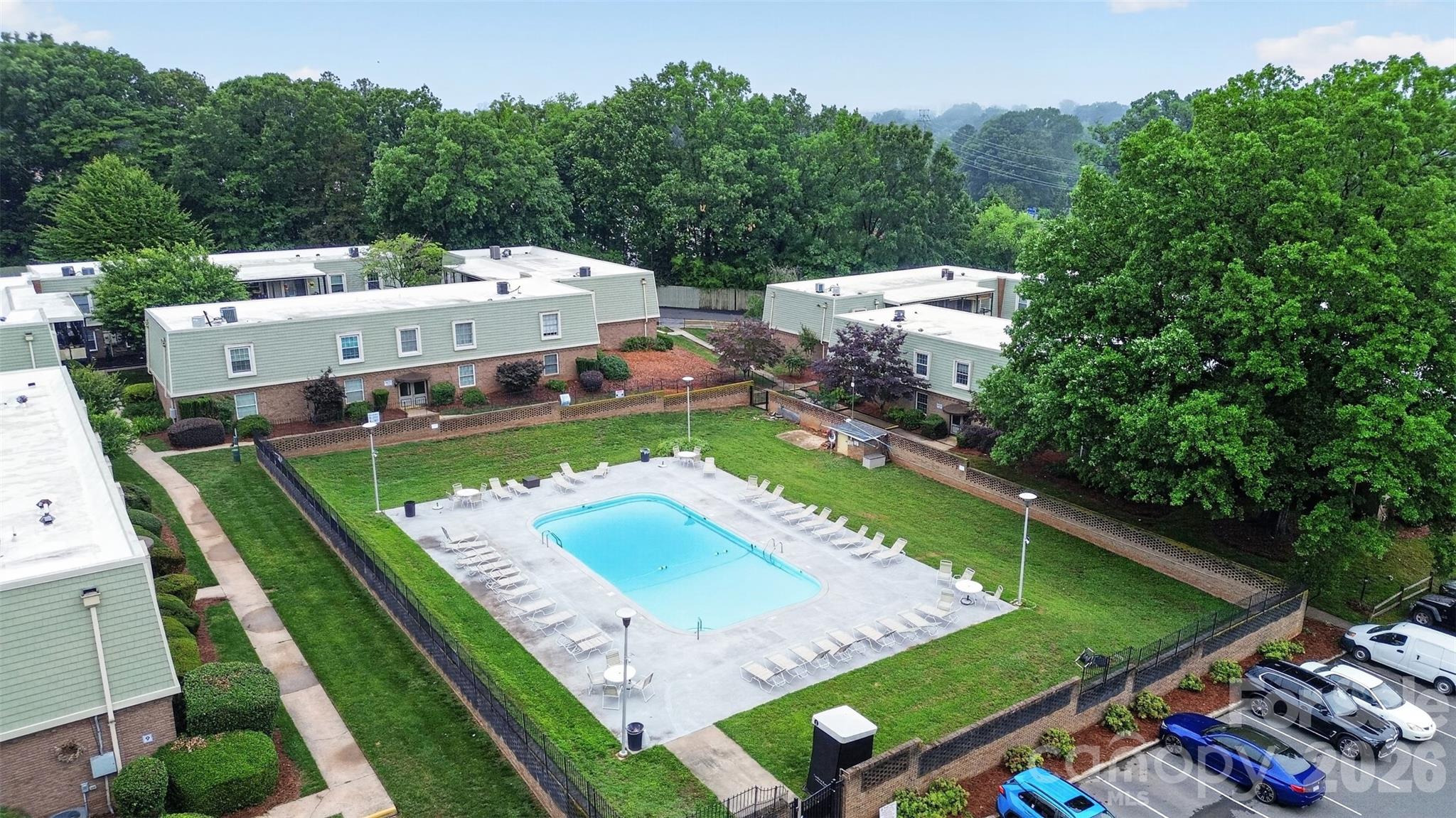 2610 Park Road #E — Charlotte