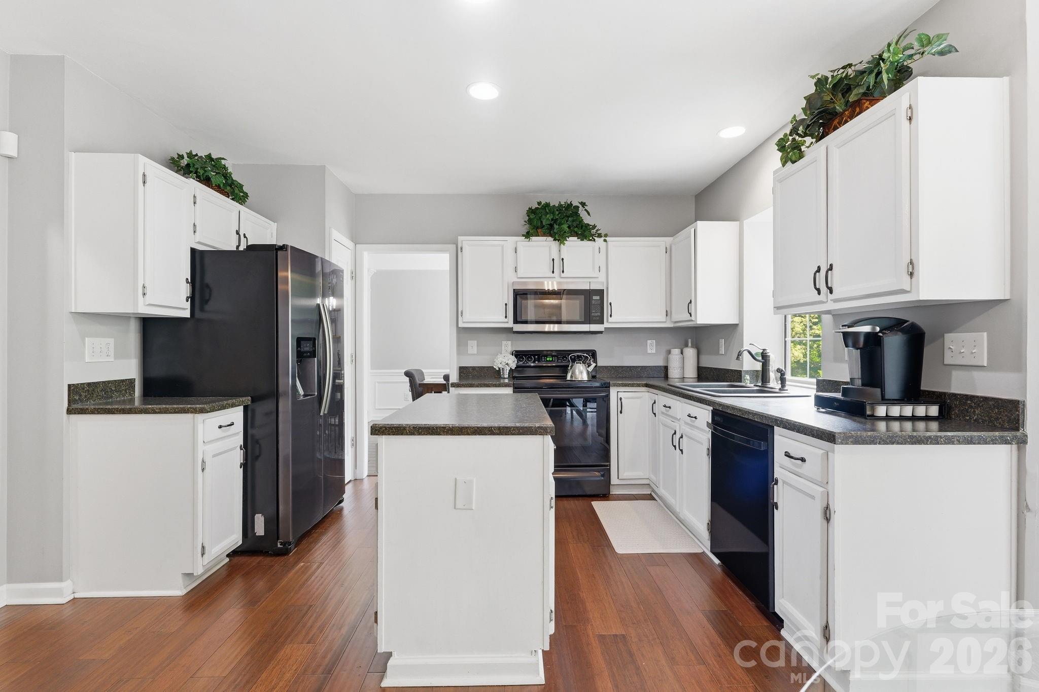 4219 Beauvista Drive — Charlotte