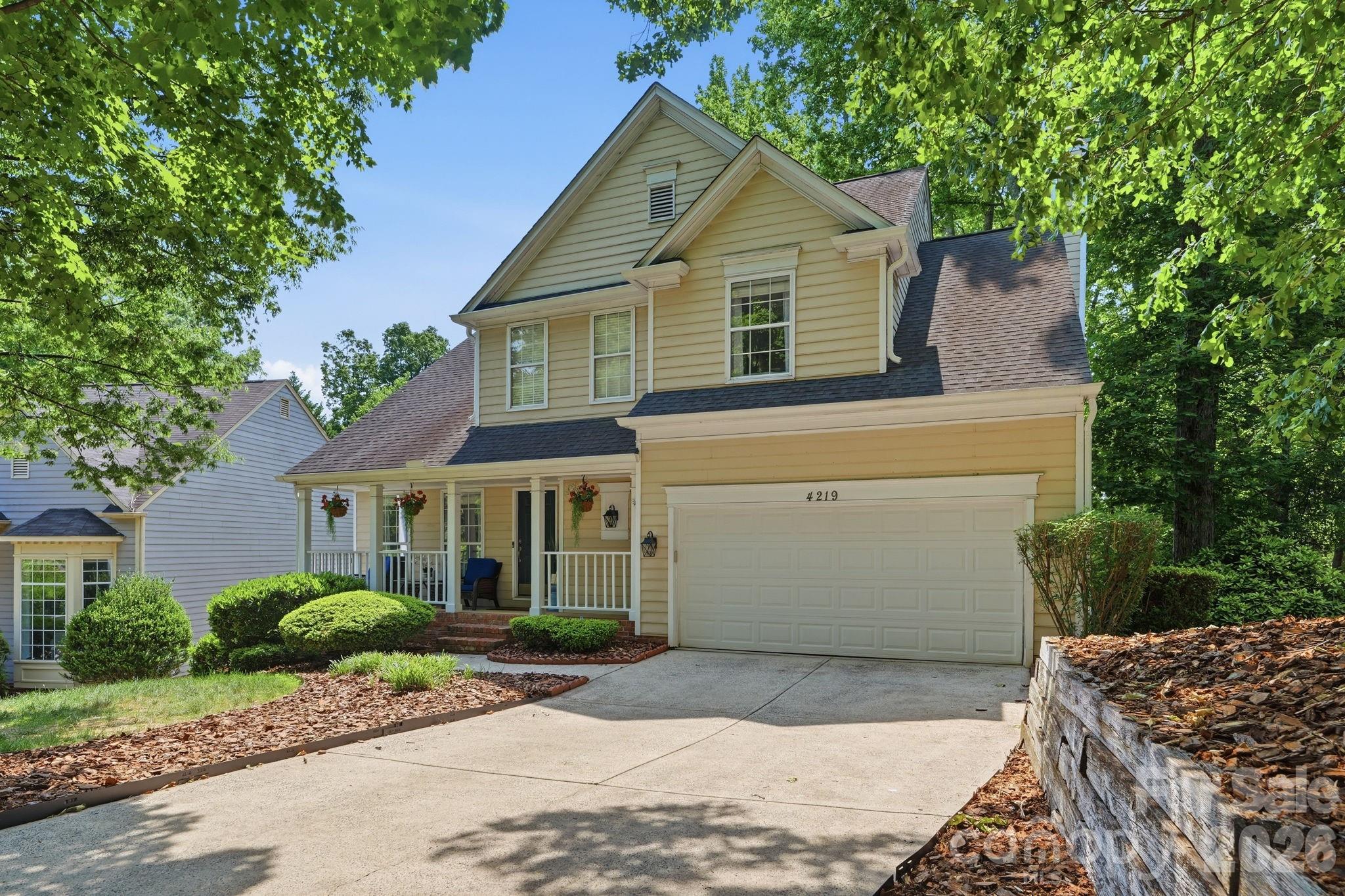 4219 Beauvista Drive — Charlotte