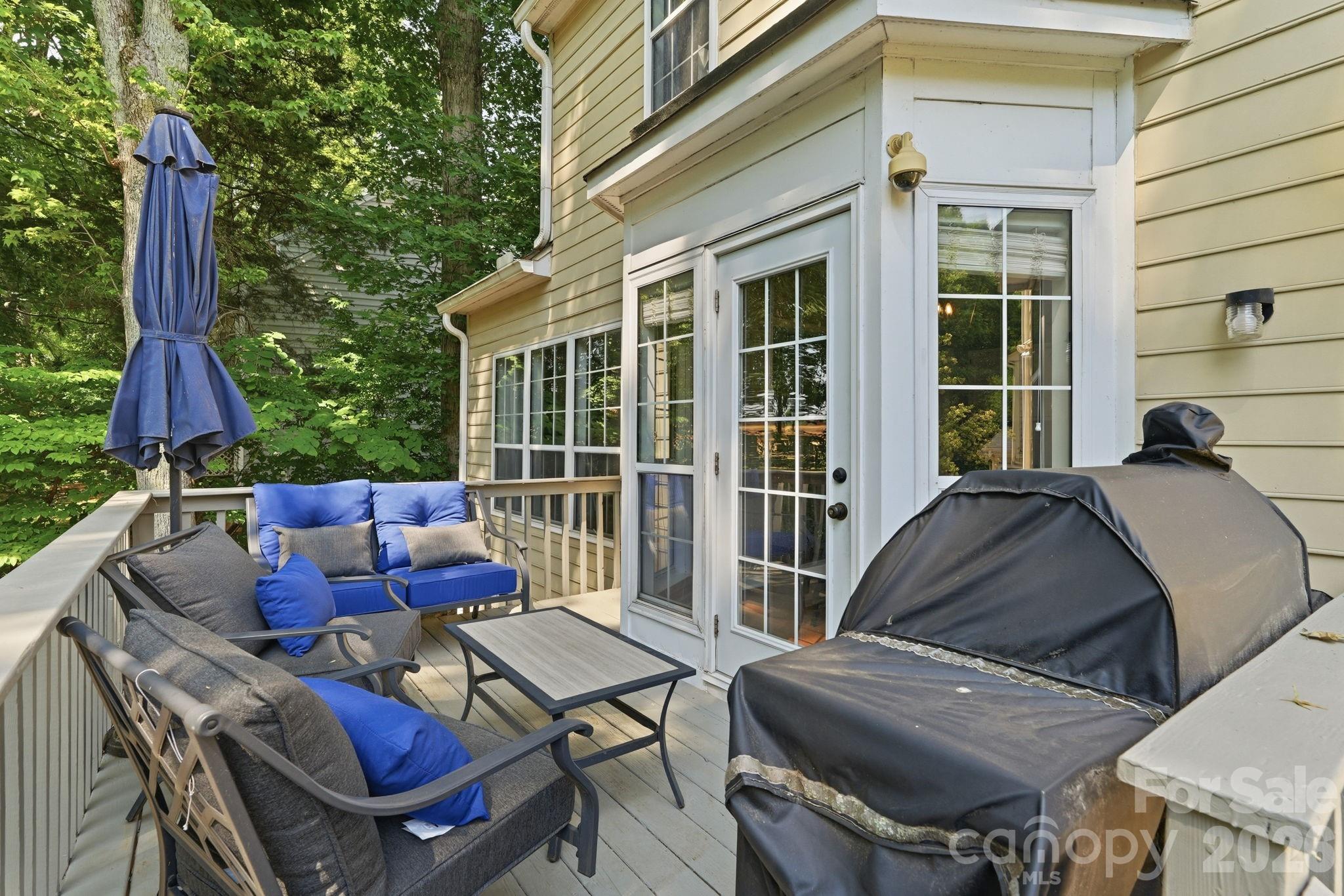 4219 Beauvista Drive — Charlotte