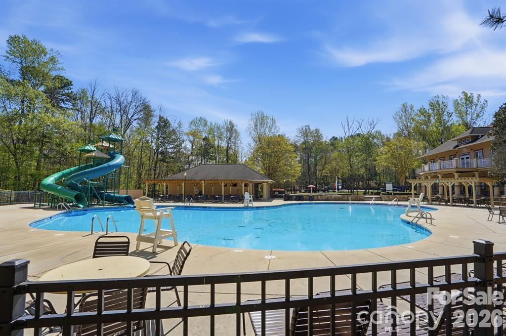 4219 Beauvista Drive — Charlotte