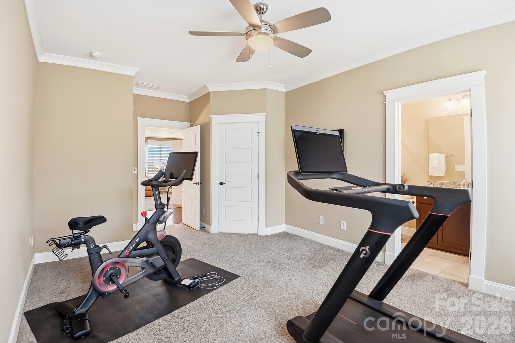 7626 Deerfield Manor Drive — Charlotte