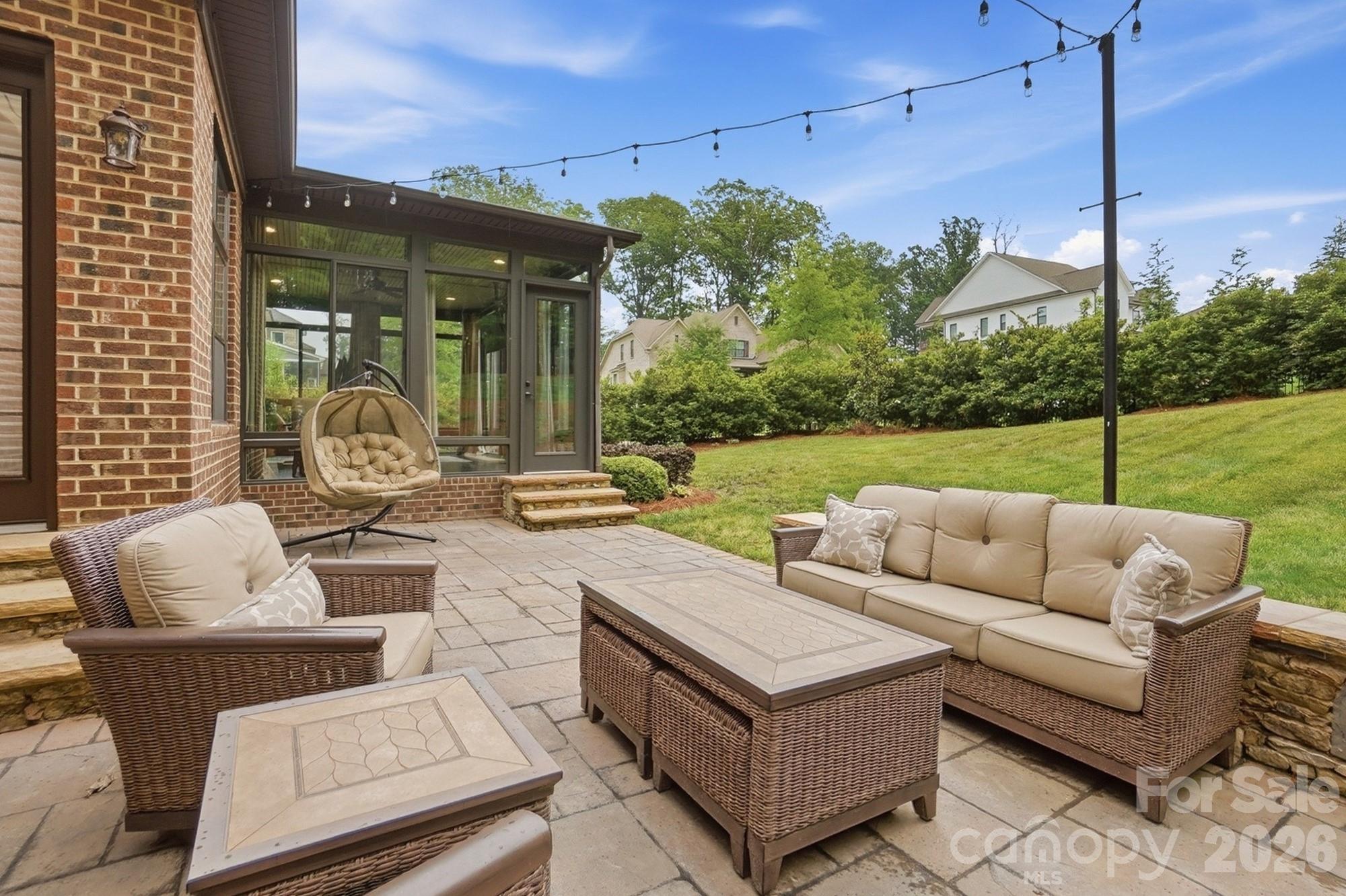 7626 Deerfield Manor Drive — Charlotte