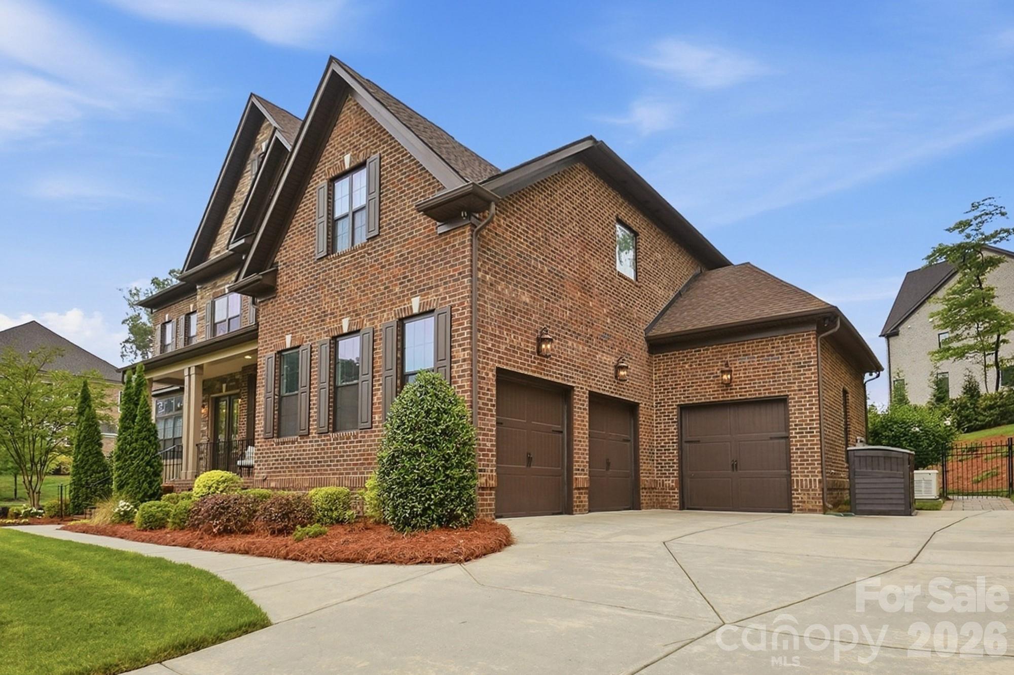 7626 Deerfield Manor Drive — Charlotte