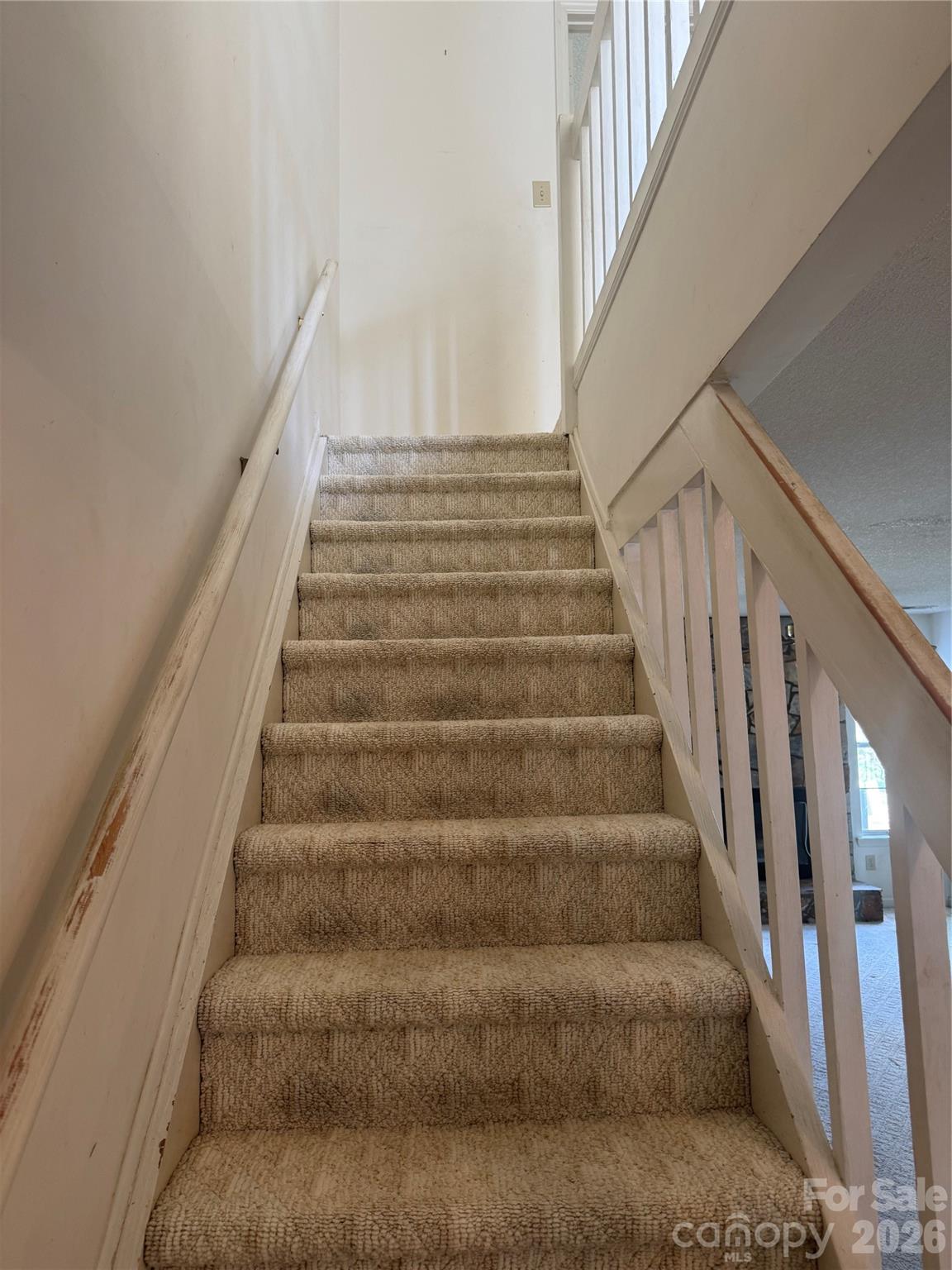 8275 Golf Ridge Drive — Charlotte