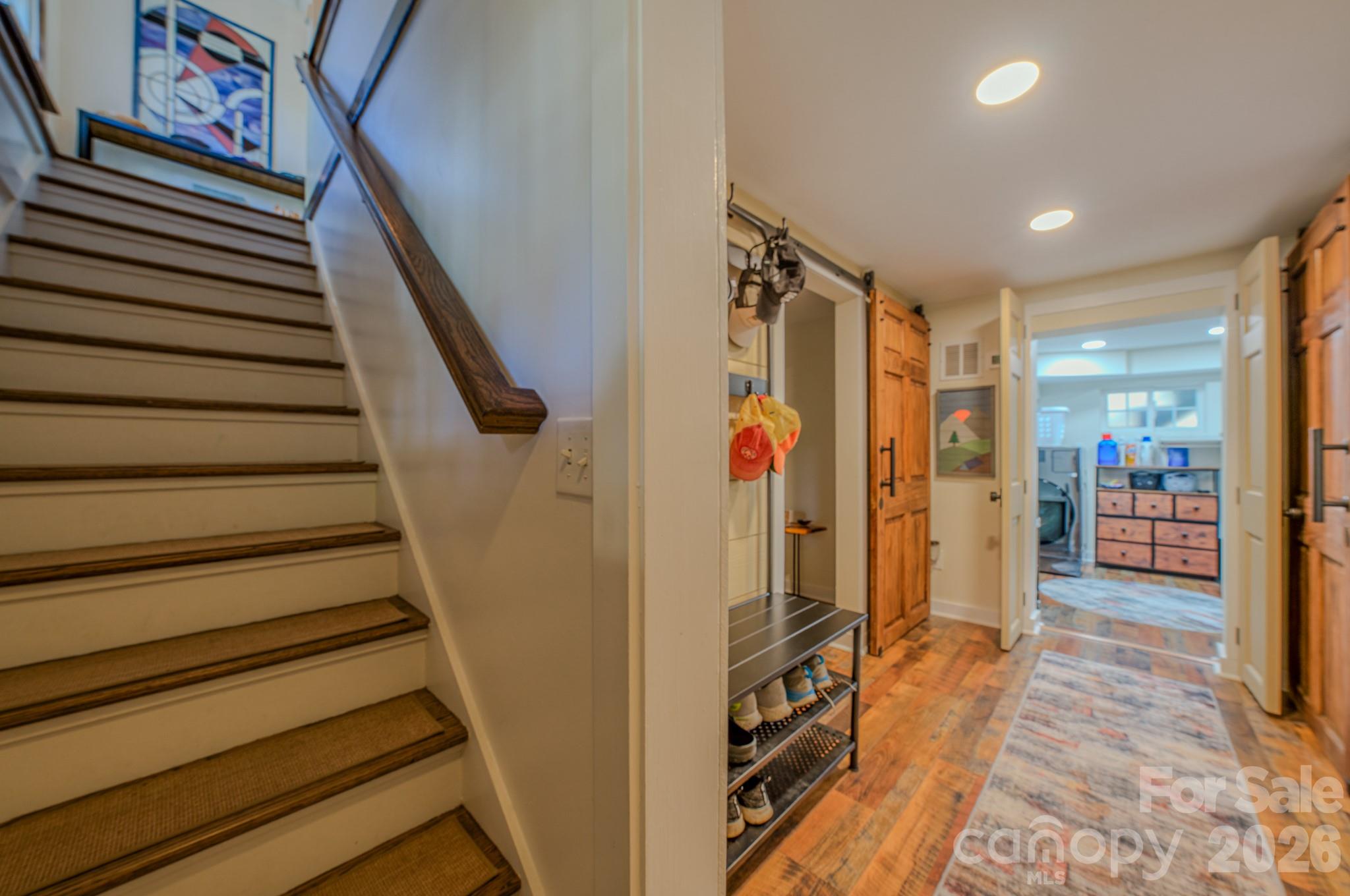 597 Tomahawk Avenue — Black Mountain