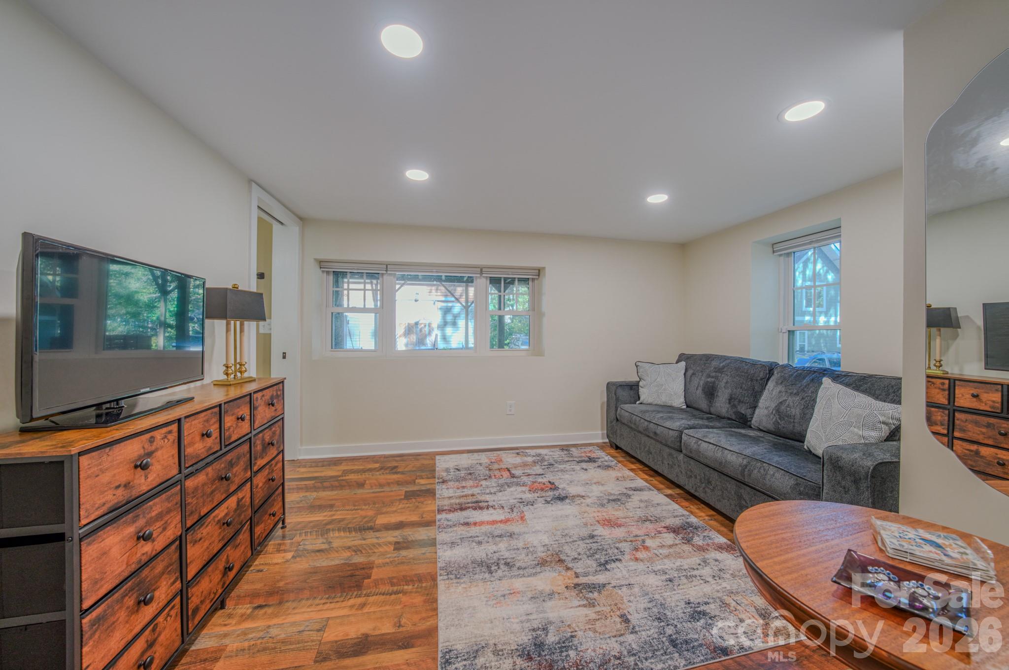 597 Tomahawk Avenue — Black Mountain