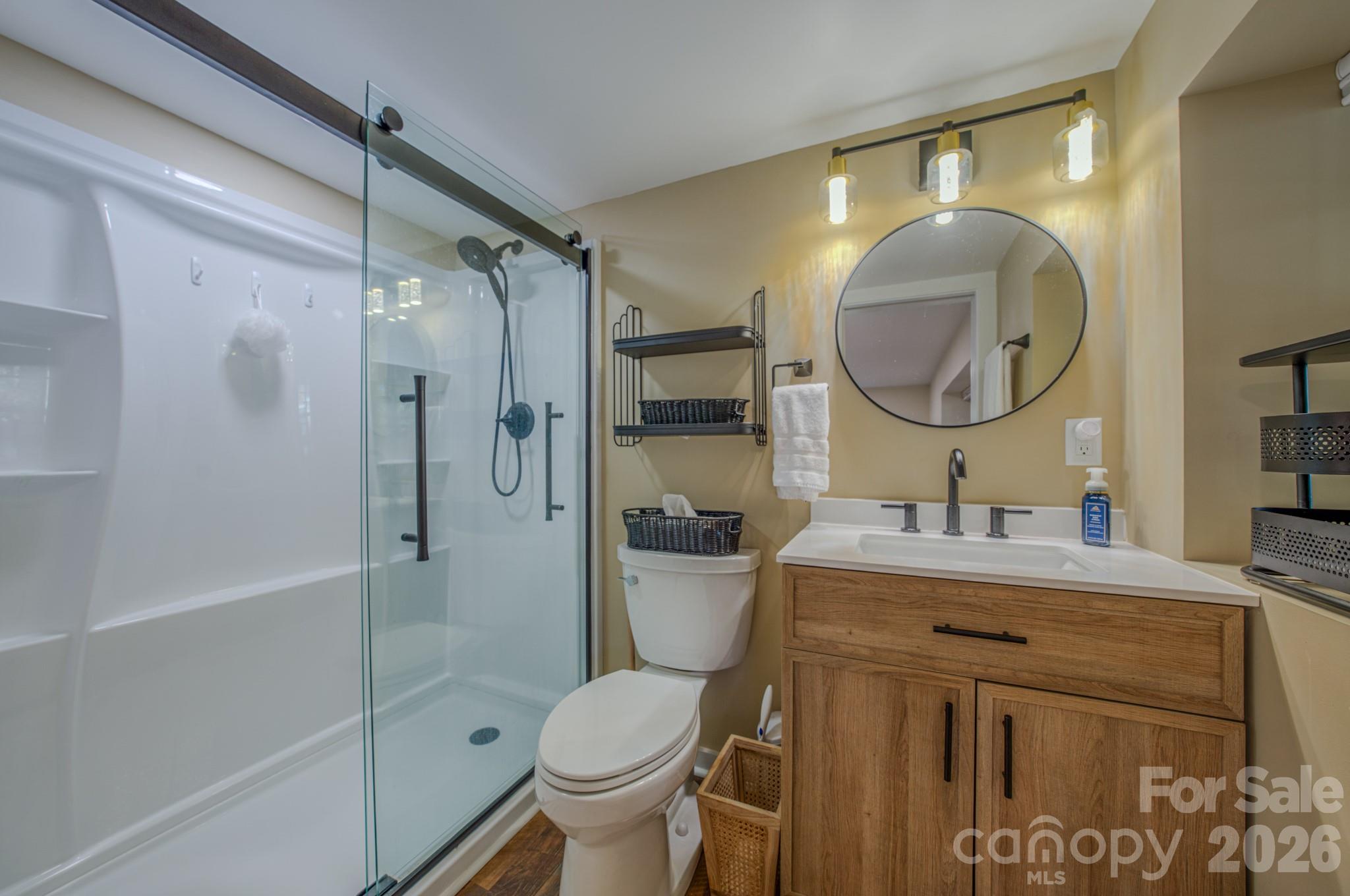 597 Tomahawk Avenue — Black Mountain