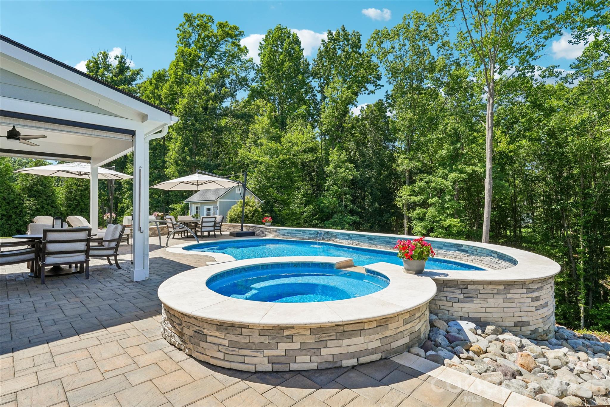 138 Campanile Drive — Mooresville