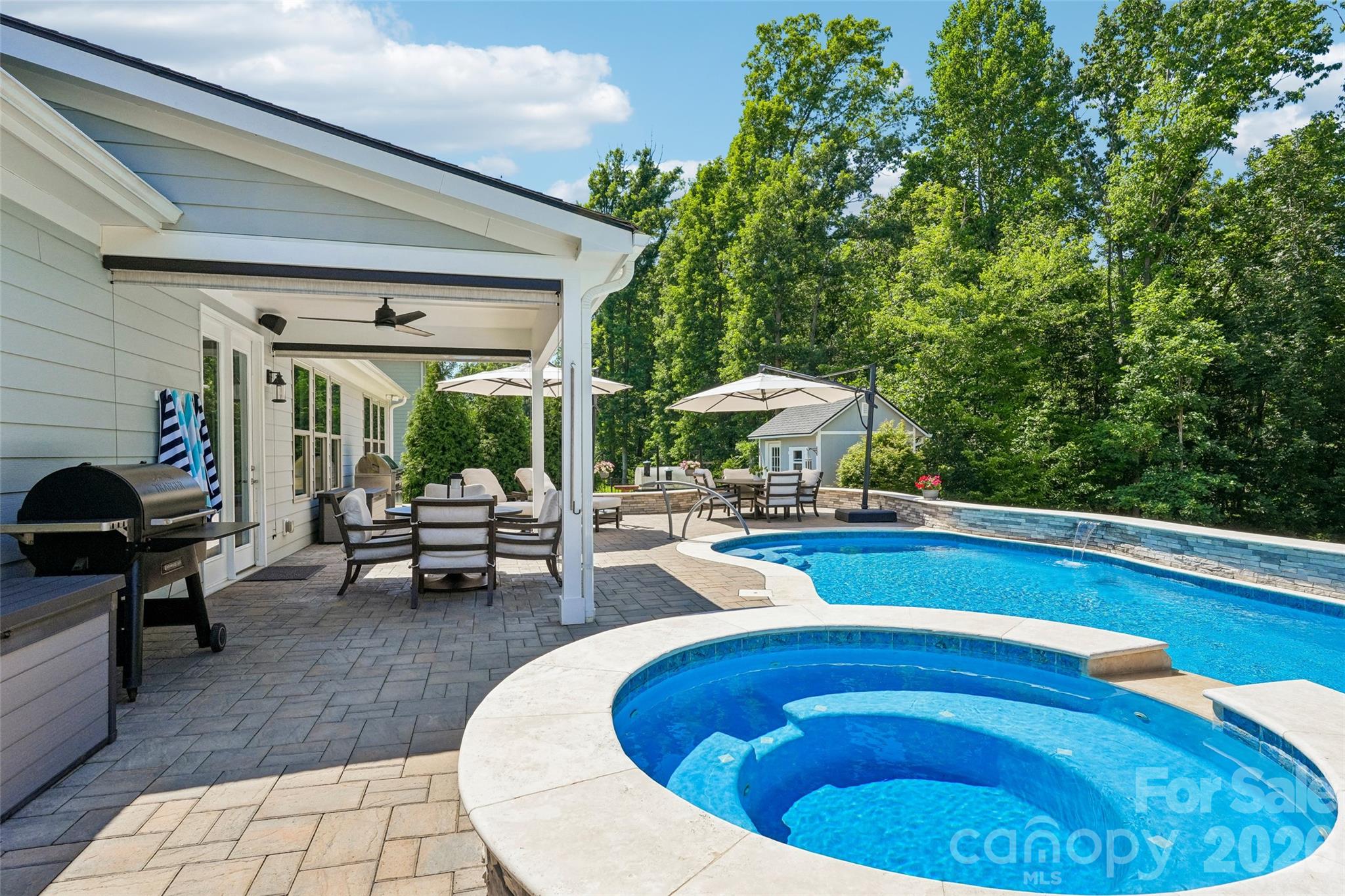 138 Campanile Drive — Mooresville