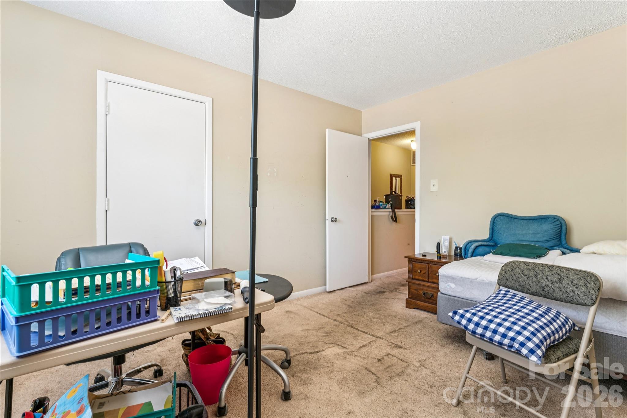 2921 Heathstead Place — Charlotte