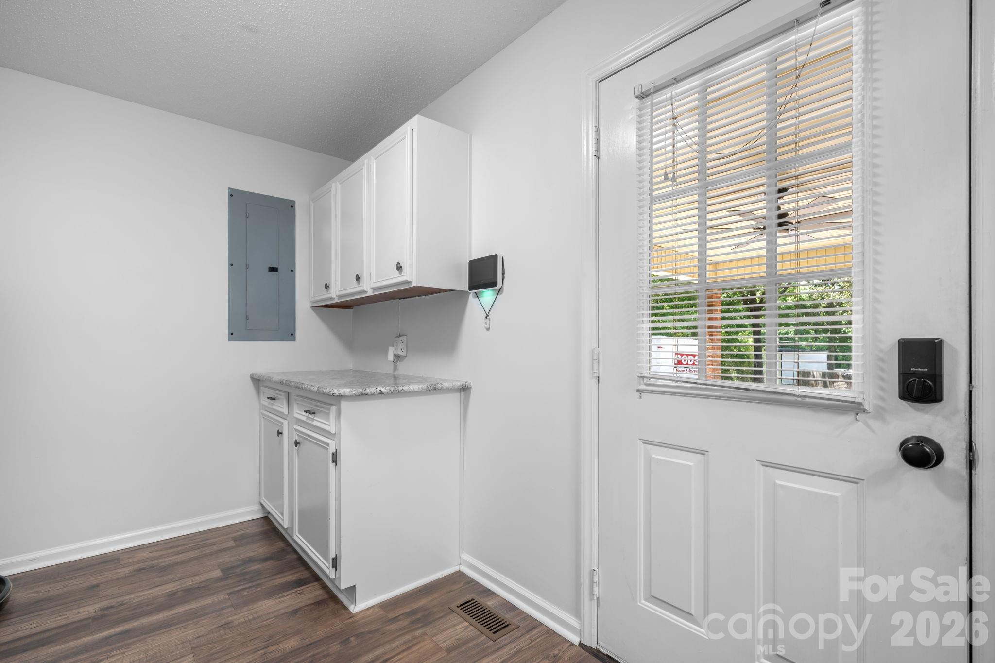 119 Nevermore Lane — Statesville