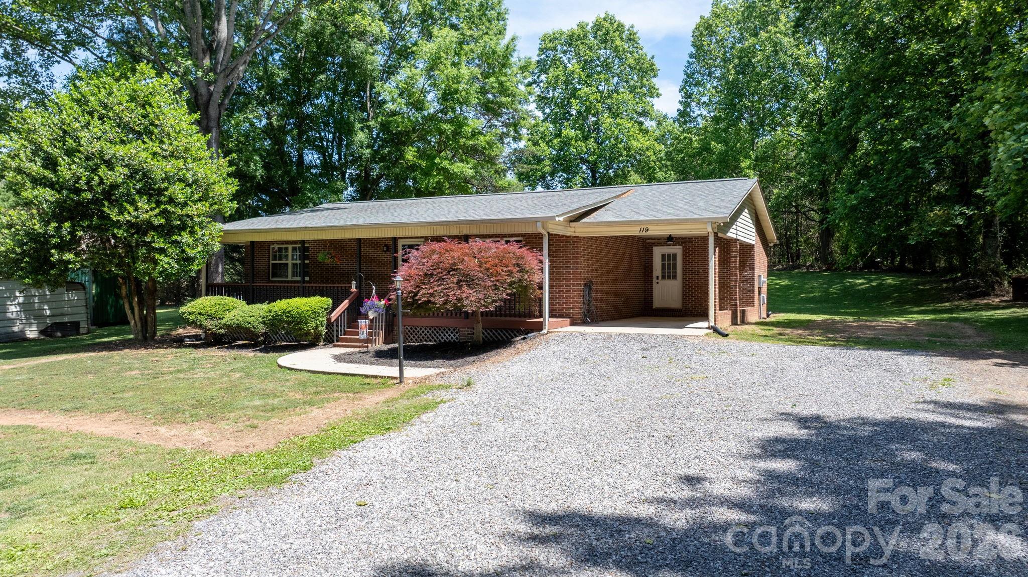 119 Nevermore Lane — Statesville