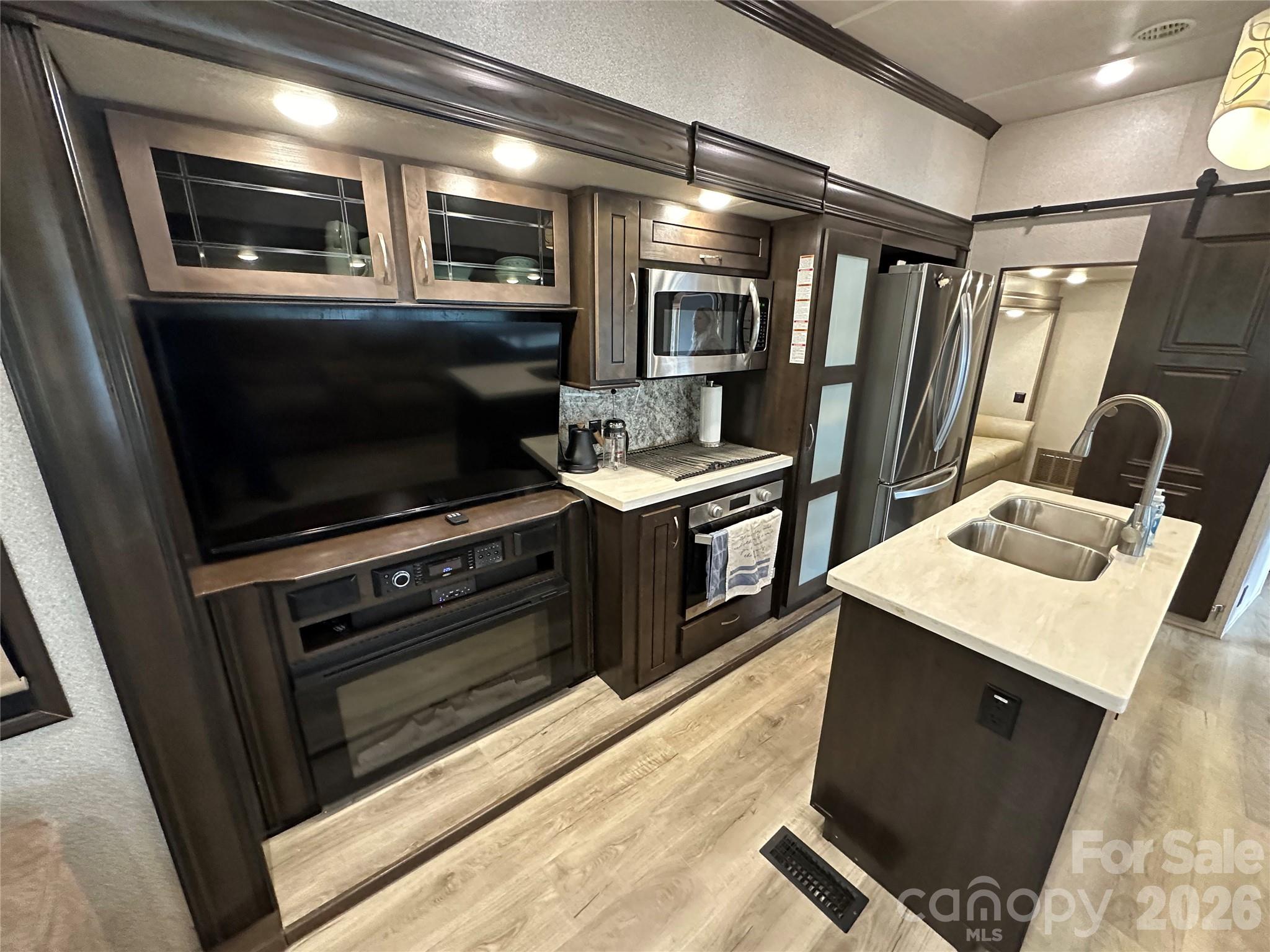 223 Grand View Drive — New London