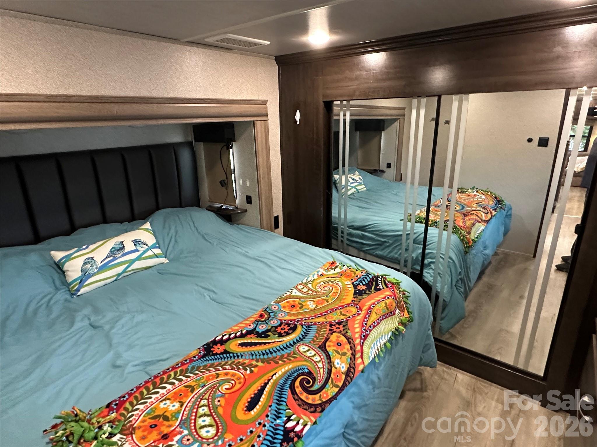 223 Grand View Drive — New London