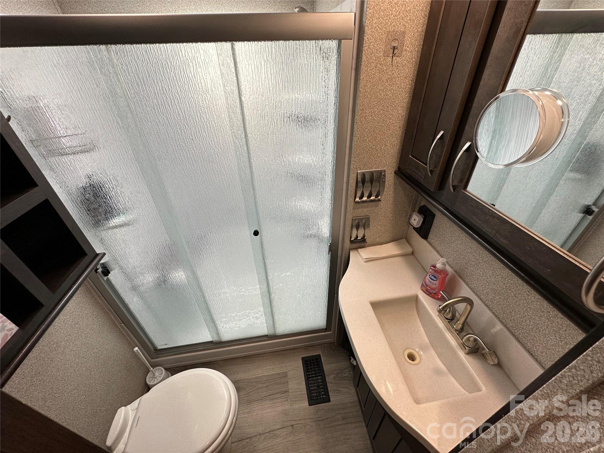 223 Grand View Drive — New London