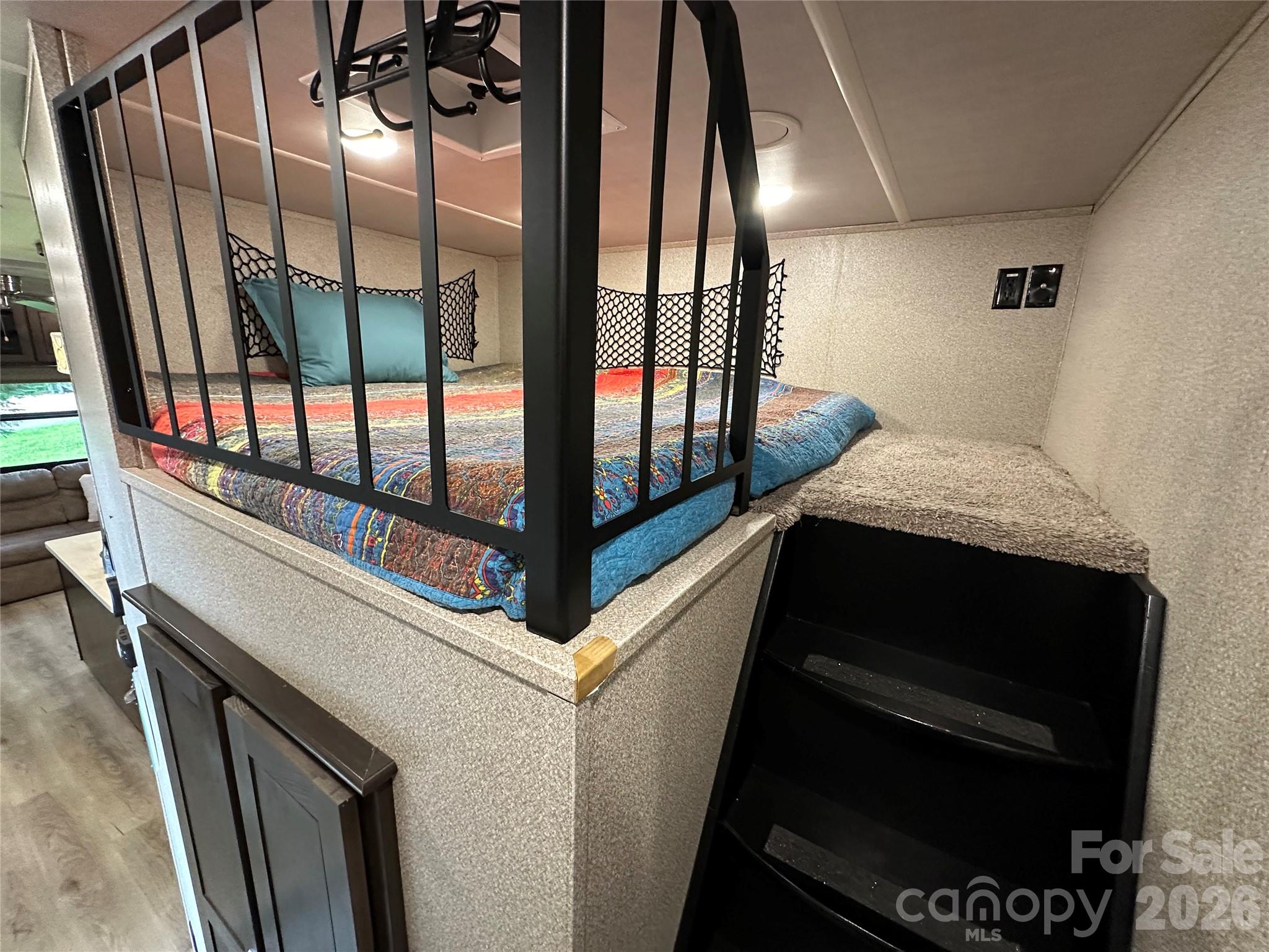 223 Grand View Drive — New London