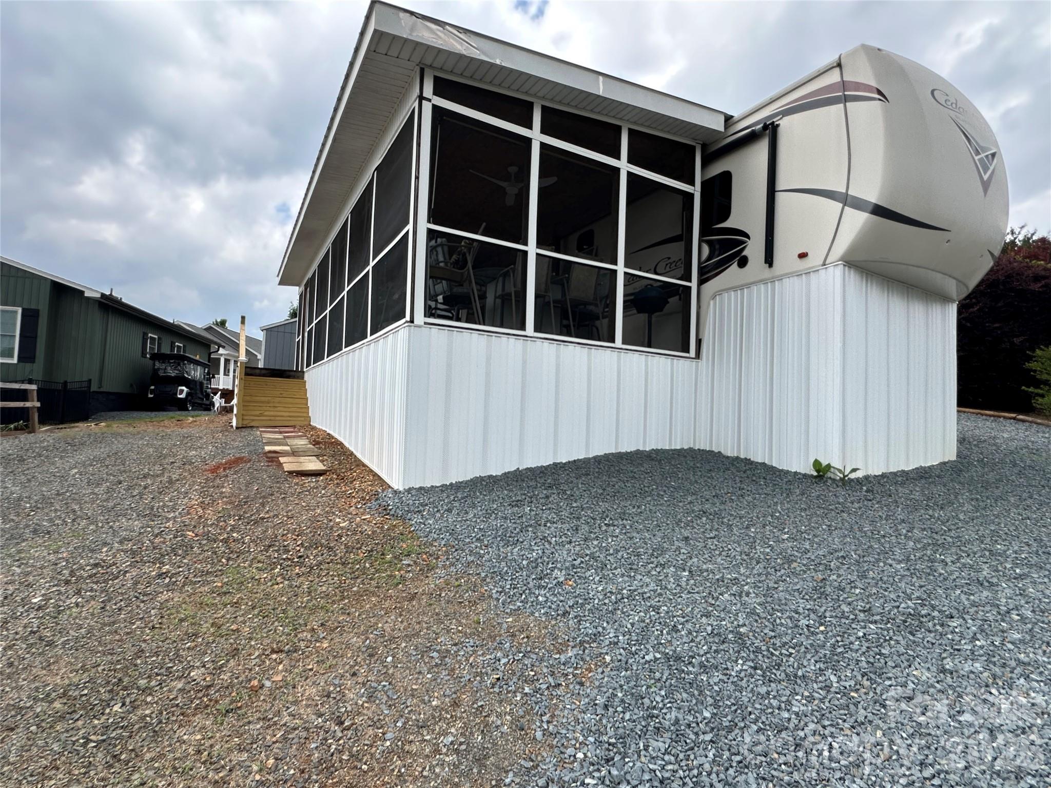 223 Grand View Drive — New London