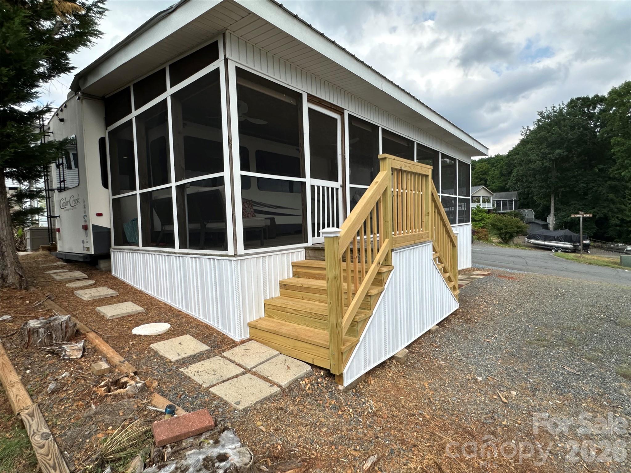 223 Grand View Drive — New London