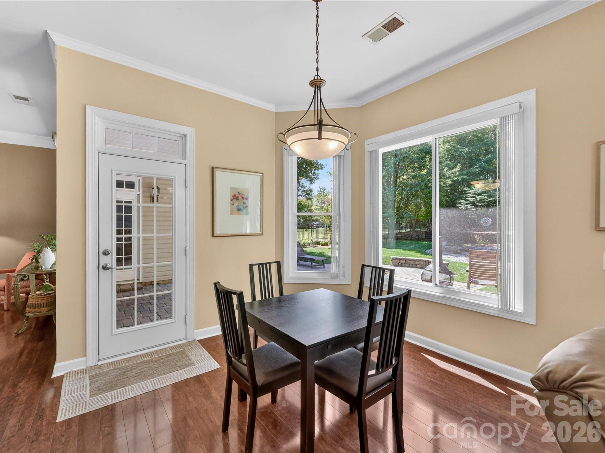 2535 Harlington Lane — Charlotte