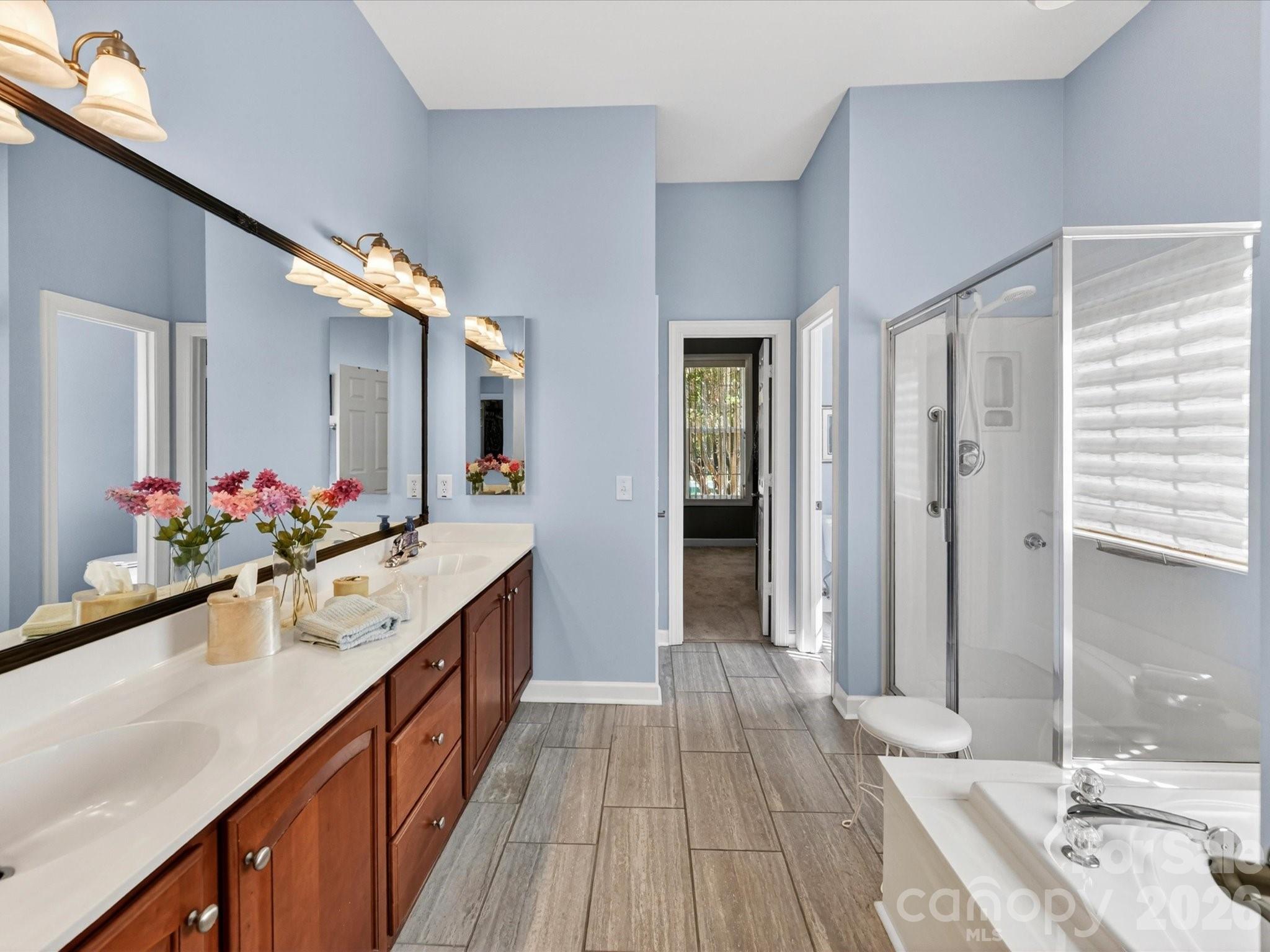 2535 Harlington Lane — Charlotte