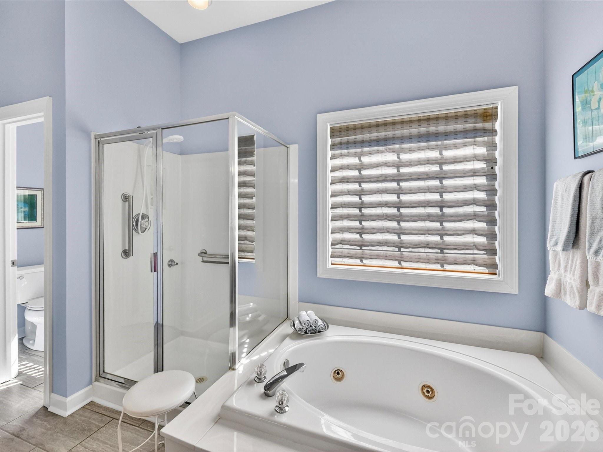 2535 Harlington Lane — Charlotte