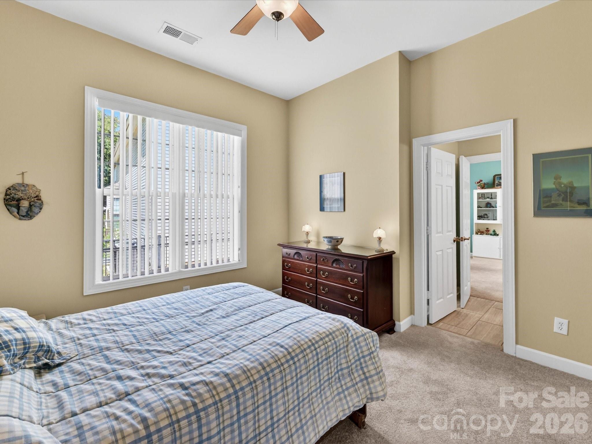 2535 Harlington Lane — Charlotte