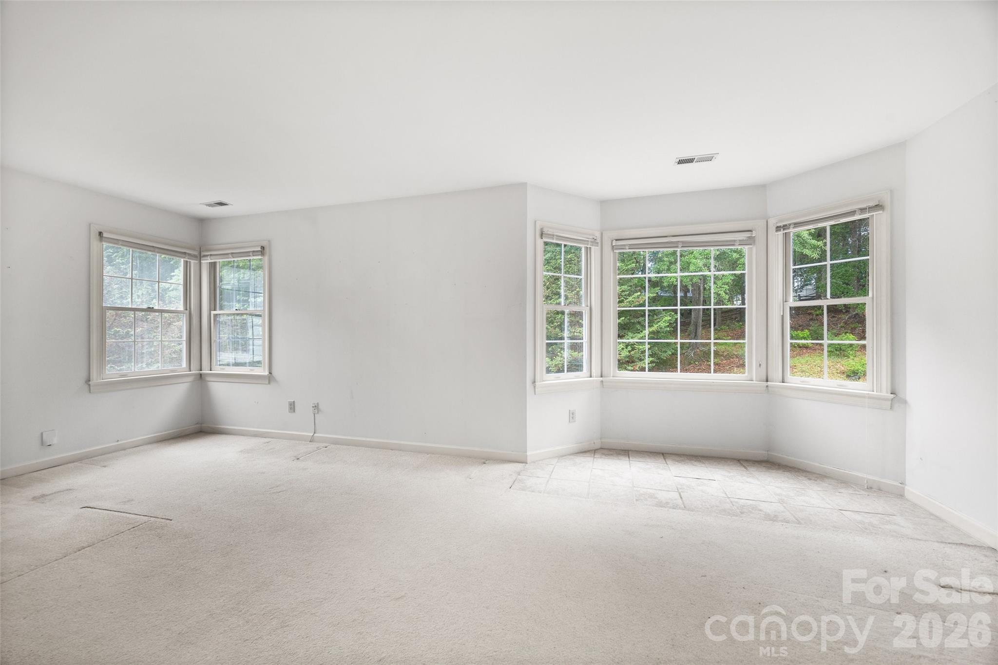 7411 Leharne Drive — Charlotte