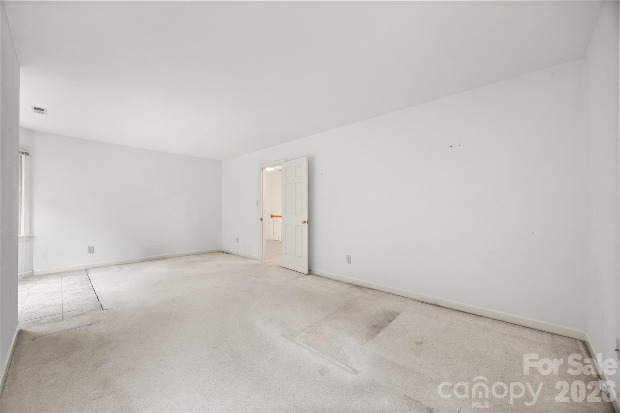 7411 Leharne Drive — Charlotte