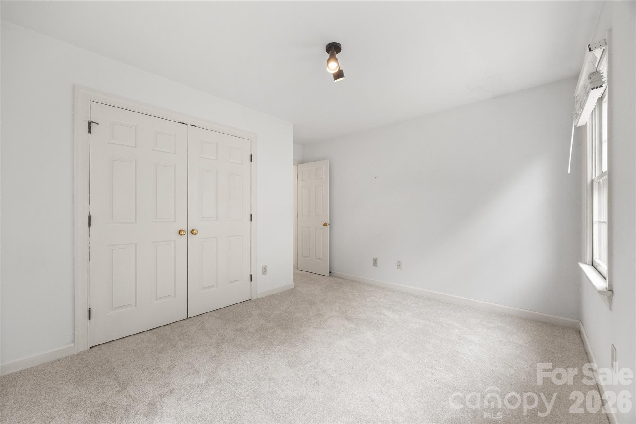 7411 Leharne Drive — Charlotte
