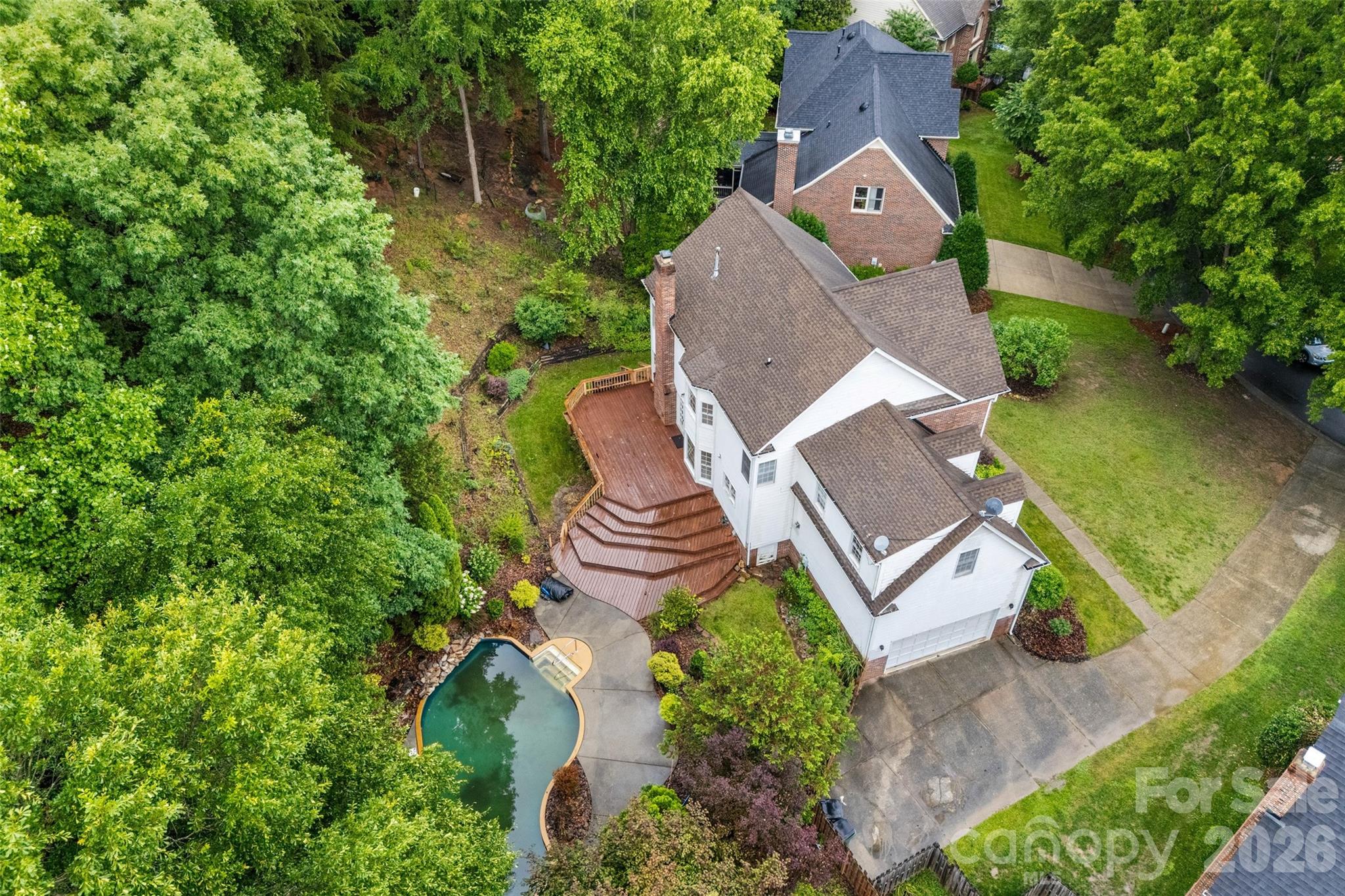 7411 Leharne Drive — Charlotte