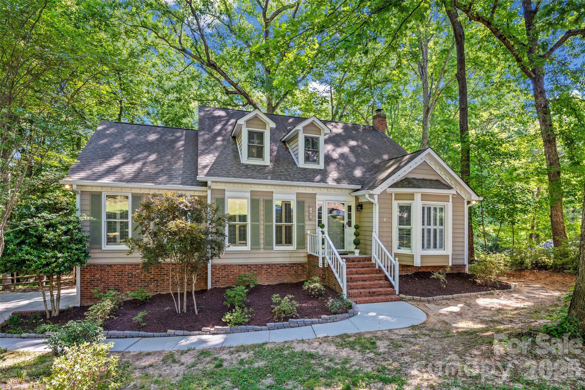 1472 Old Tara Lane — Fort Mill