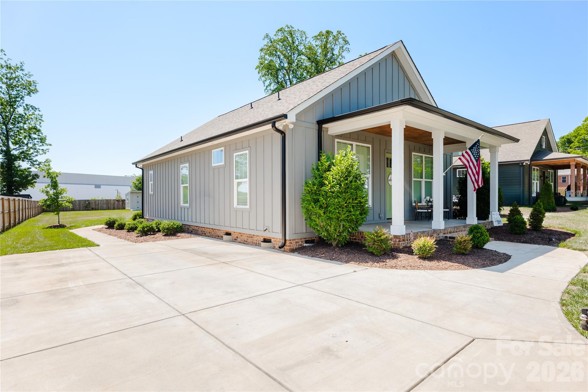 117 Roper Street — Belmont
