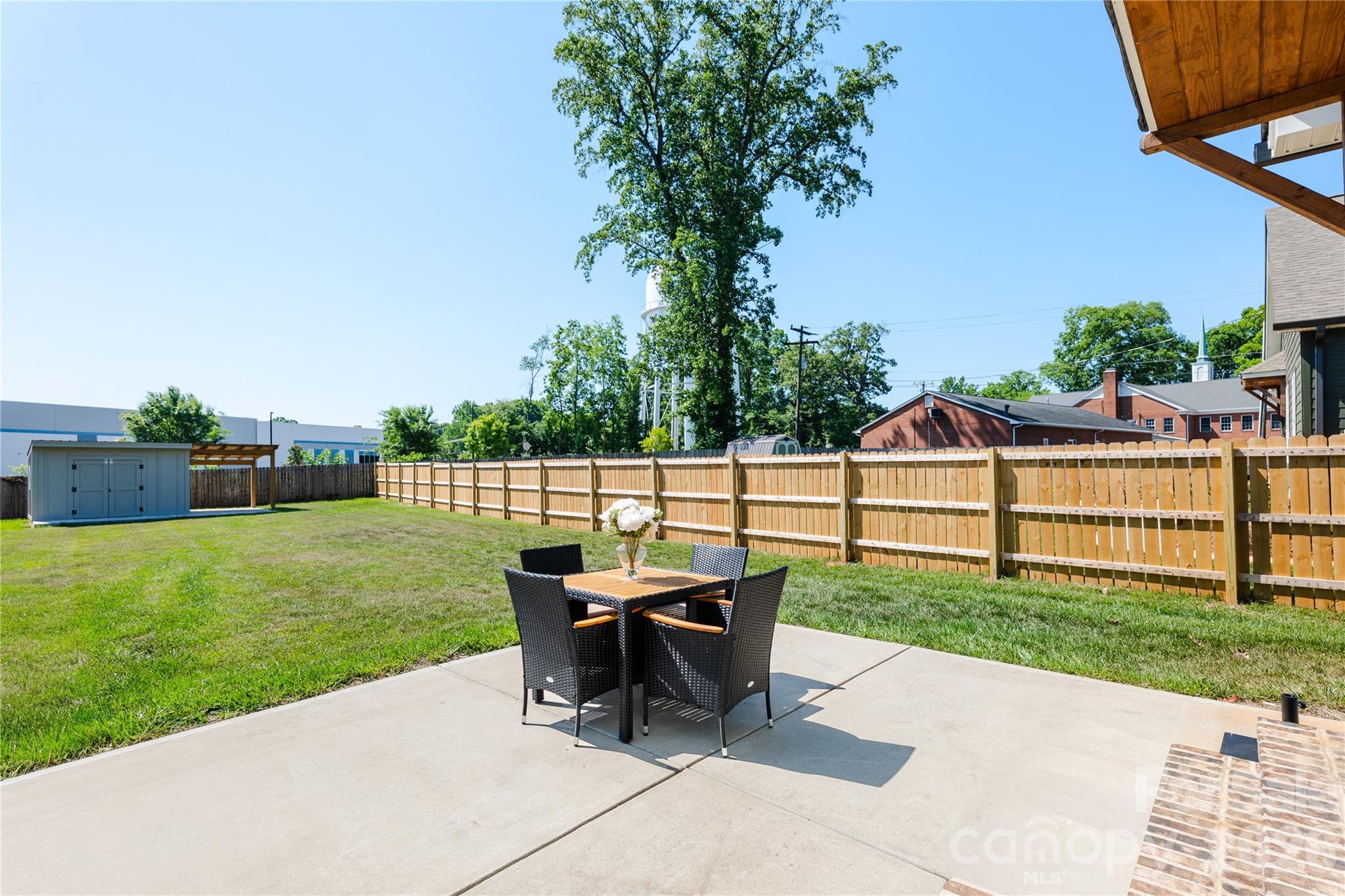 117 Roper Street — Belmont