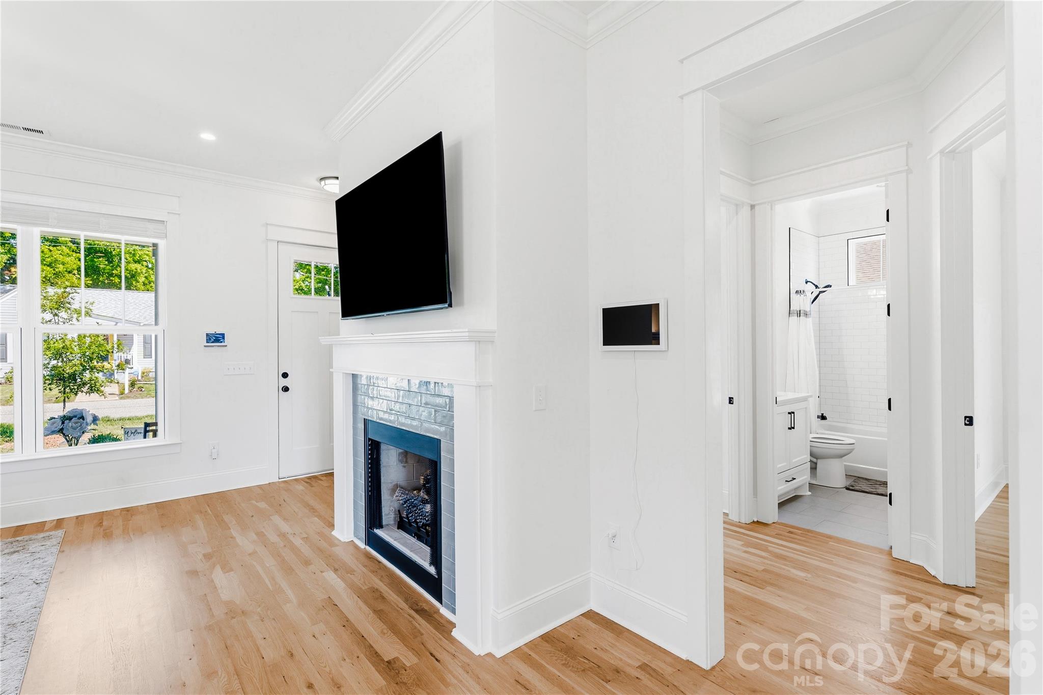 117 Roper Street — Belmont