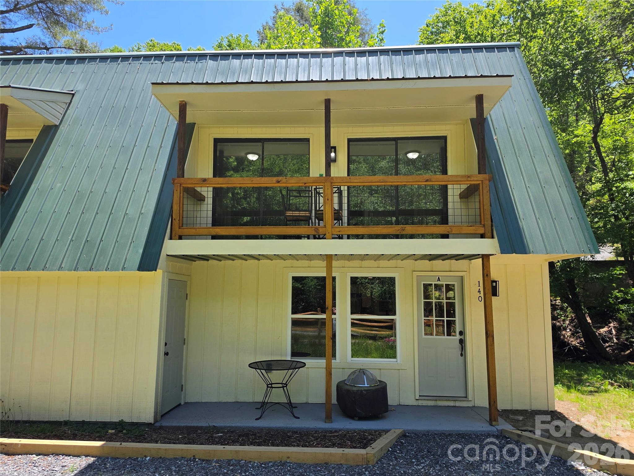 140 Nestle Road — Boone