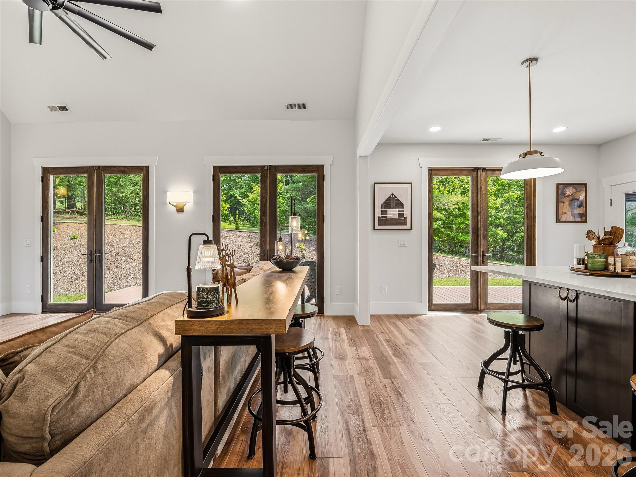 158 Trellem Trail — Hendersonville
