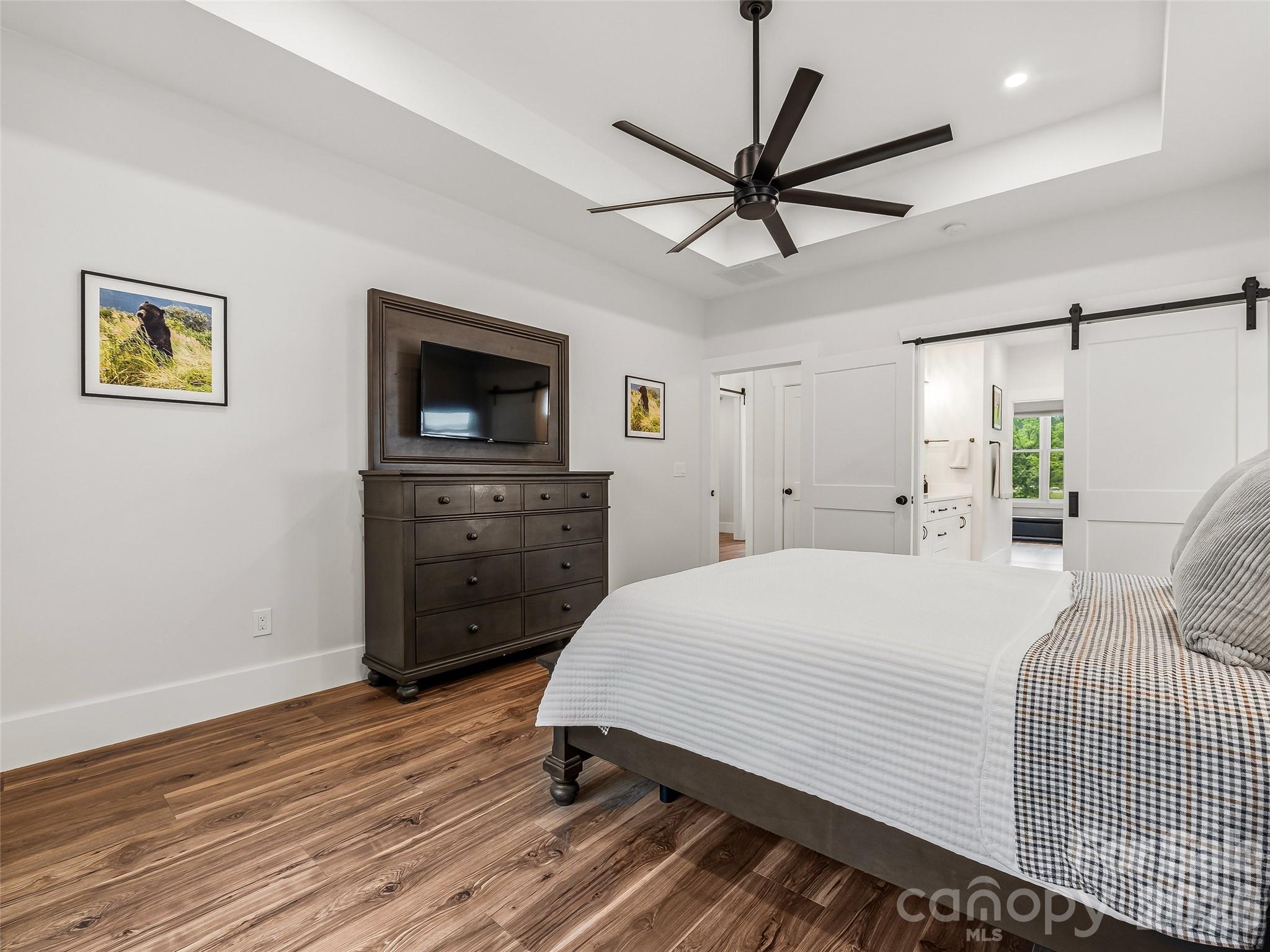 158 Trellem Trail — Hendersonville