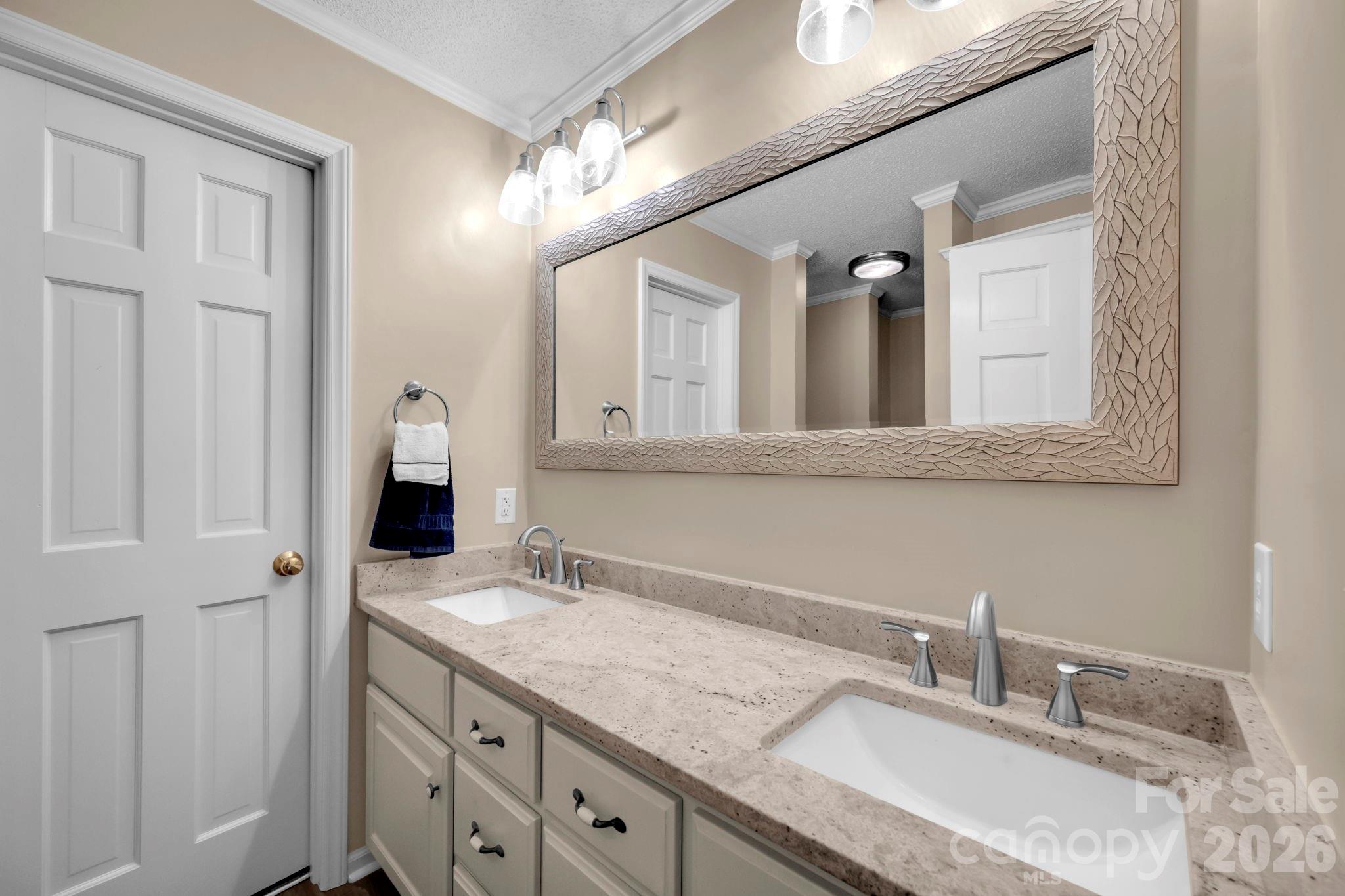 7812 Hwy 742 Highway — Marshville