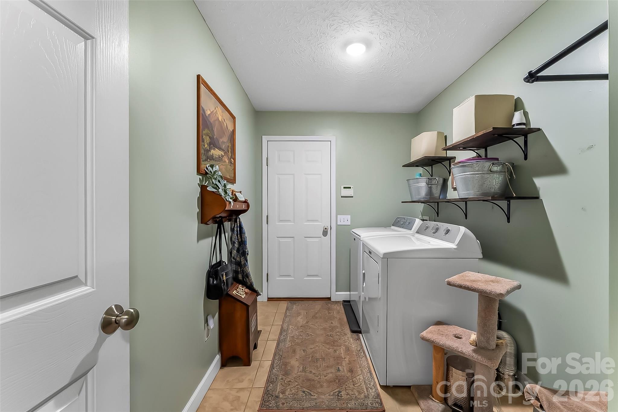 1498 Salem Road — Morganton