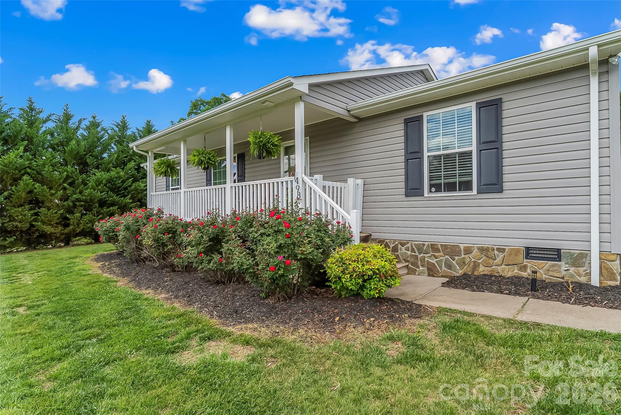 1498 Salem Road — Morganton