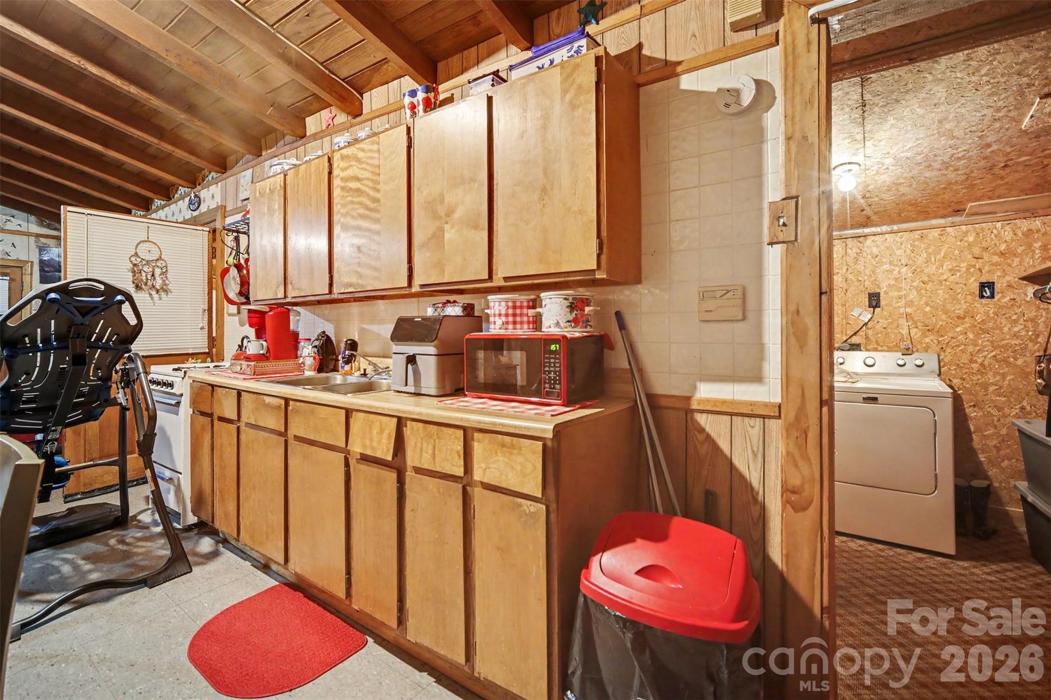 260 Cherrywood Lane — Sharon