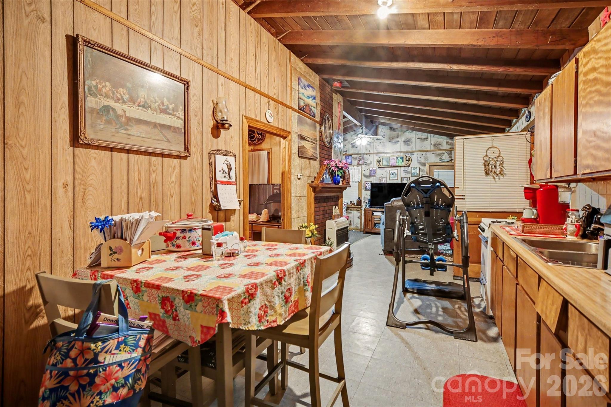 260 Cherrywood Lane — Sharon